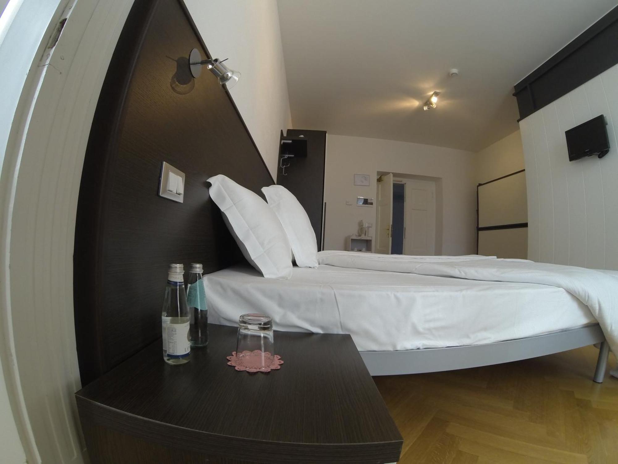 Garni Villa Waiz Roncegno Стая снимка